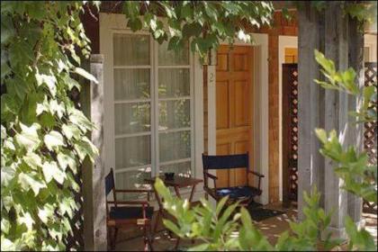 Petit Logis Inn - image 11
