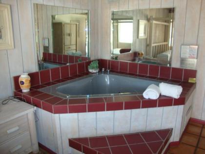 Americas Best Value Inn and Suites -Yucca Valley - image 13