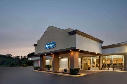 Travelodge by Wyndham Zanesville