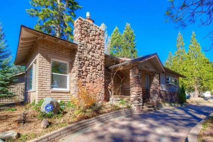 Cheyenne Chalet by Lake tahoe Accommodations Nevada