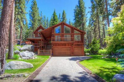 Silver Rock Lodge by Lake tahoe Accommodations