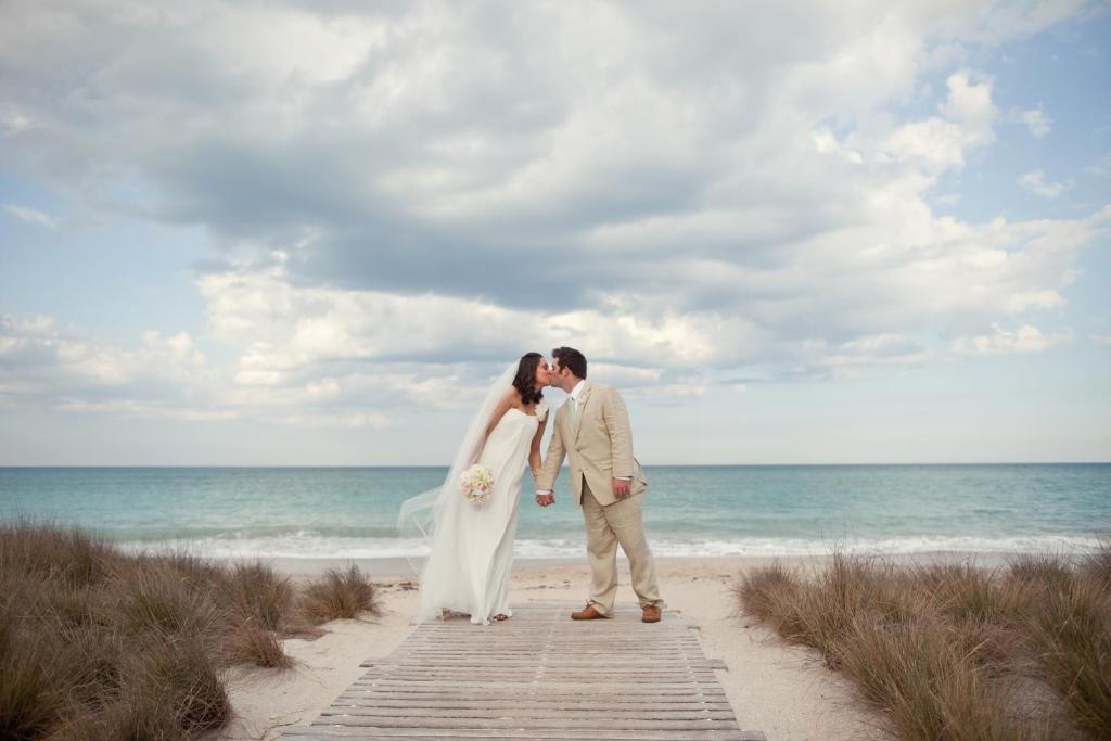 Costa d'Este Beach Resort & Spa - image 2