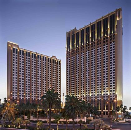 Hilton Grand Vacations Suites on the Las Vegas Strip - image 17