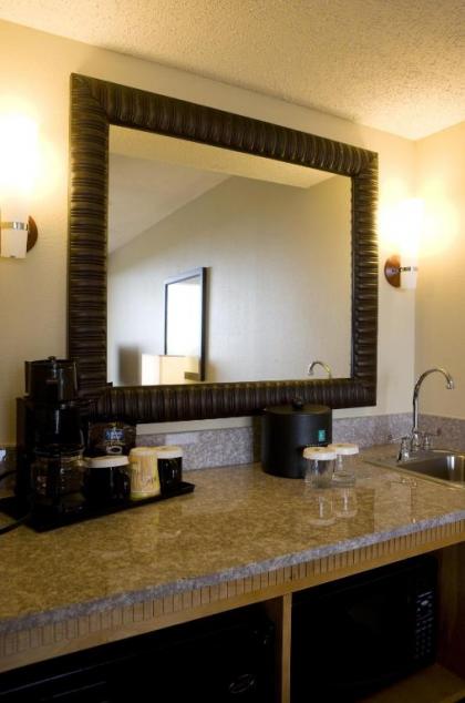 Embassy Suites by Hilton Myrtle Beach Oceanfront Resort - image 11