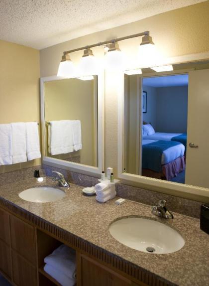Embassy Suites by Hilton Myrtle Beach Oceanfront Resort - image 8