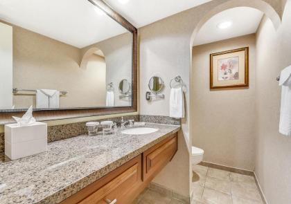 Pointe Hilton Tapatio Cliffs Resort - image 17
