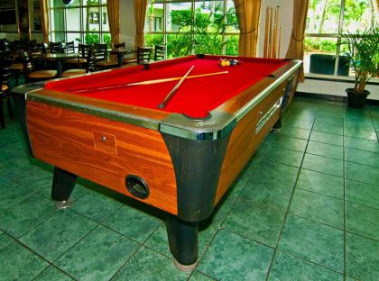 The Beachcomber St. Pete Beach Resort & Hotel - image 15