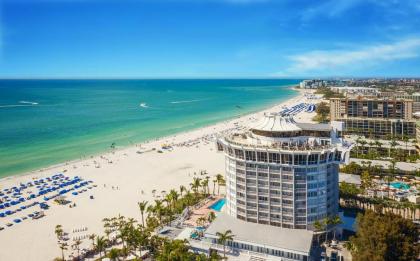 Grand Plaza Hotel Beachfront Resort - image 1
