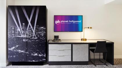 Planet Hollywood Resort & Casino - image 13