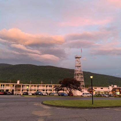 Indian Head Resort - image 20