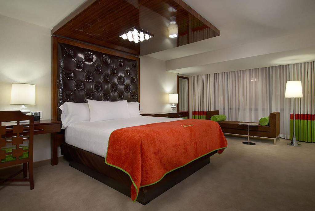 Flamingo Las Vegas Hotel & Casino - image 4