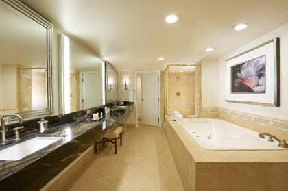 Sunset Station Hotel Casino - image 11