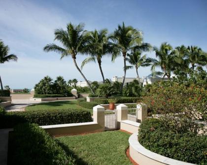 Marco Beach Ocean Resort - image 2