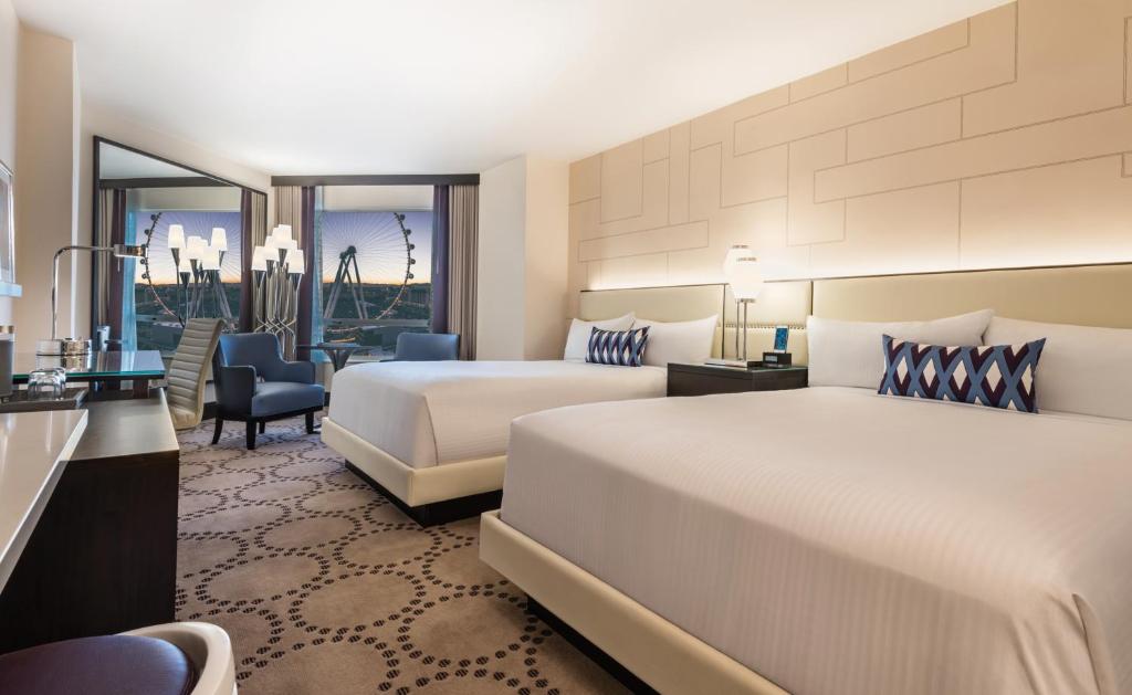 Harrah's Las Vegas Hotel & Casino - main image