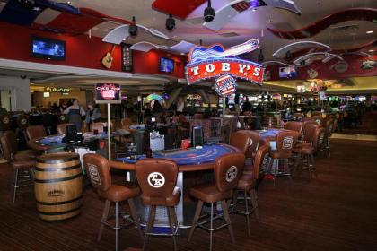 Harrah's Las Vegas Hotel & Casino - image 10