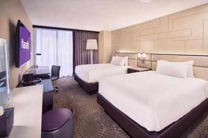 Harrah's Las Vegas Hotel & Casino - image 18