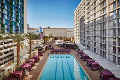 Harrah's Las Vegas Hotel & Casino - image 20