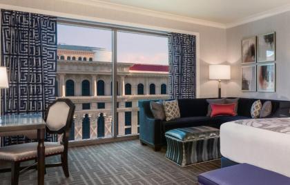 Caesars Palace Hotel & Casino - image 15