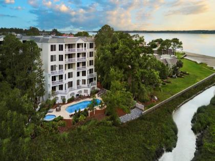 Marriott's Harbour Club - image 1