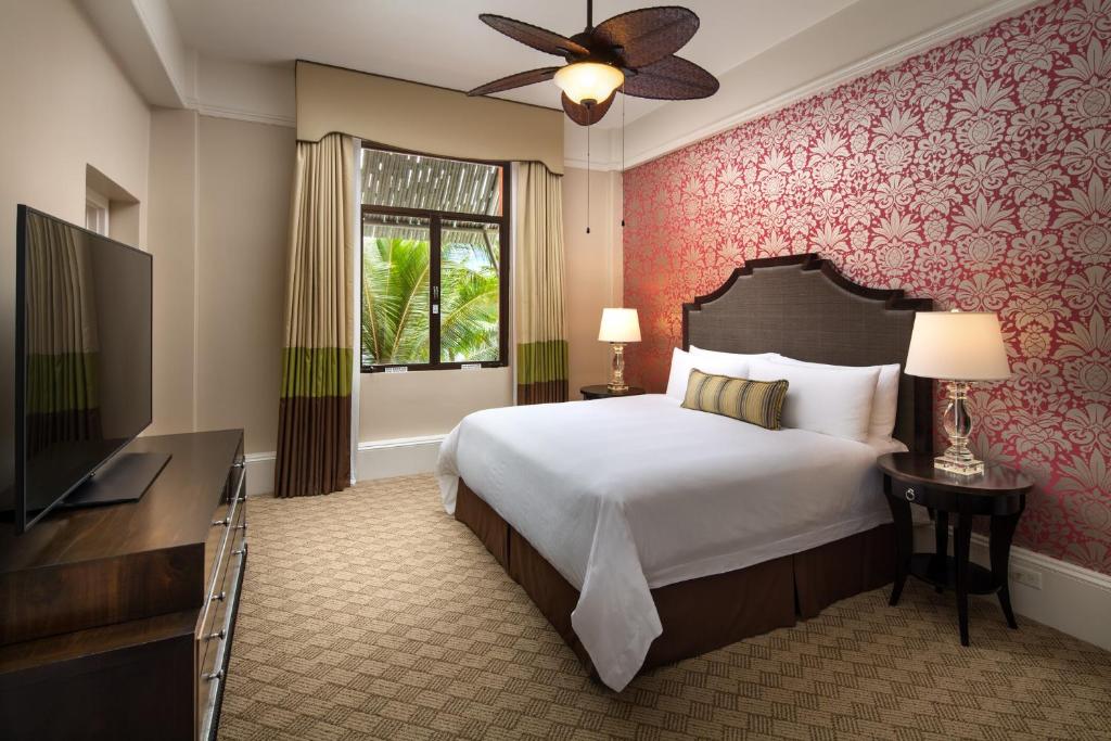 The Royal Hawaiian A Luxury Collection Resort Waikiki - image 6