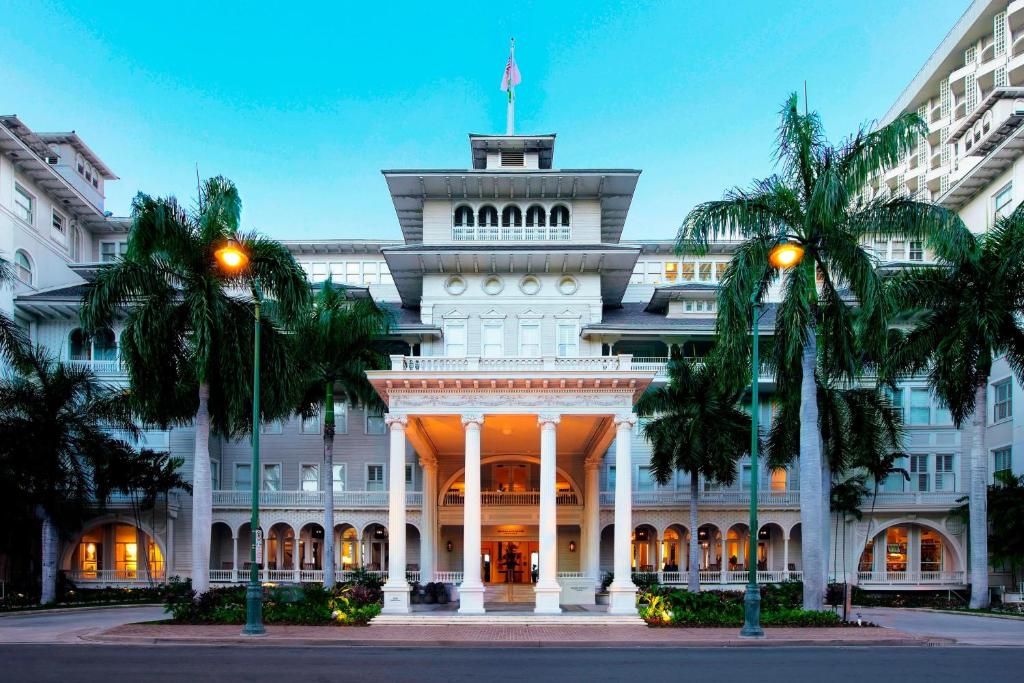 Moana Surfrider A Westin Resort & Spa Waikiki Beach - main image