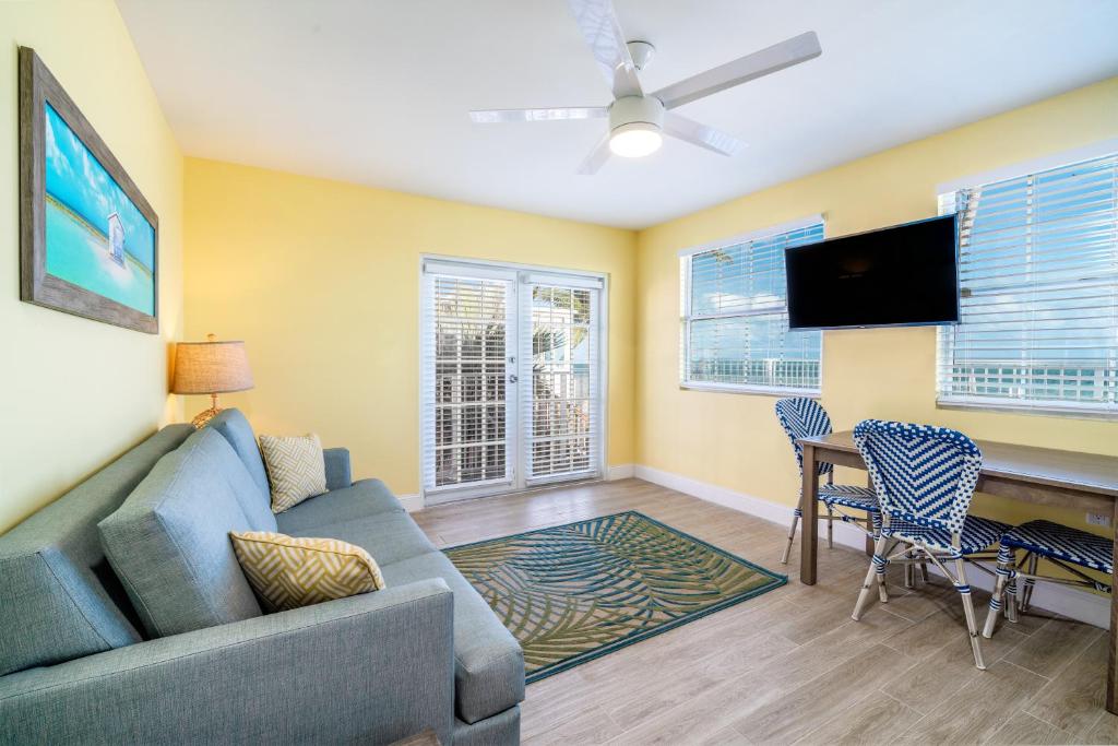 Rainbow Bend Resort - main image