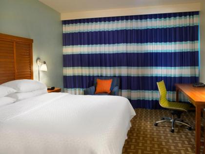 Radisson Hotel Miami Beach - image 9