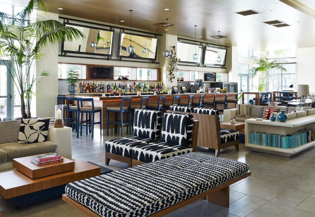 Wyndham Orlando Resort International Drive - image 2