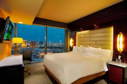 Elara by Hilton Grand Vacations - Center Strip - image 16