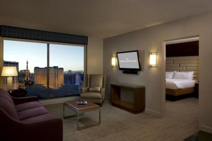 Elara by Hilton Grand Vacations - Center Strip - image 7