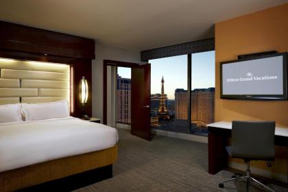 Elara by Hilton Grand Vacations - Center Strip - image 9