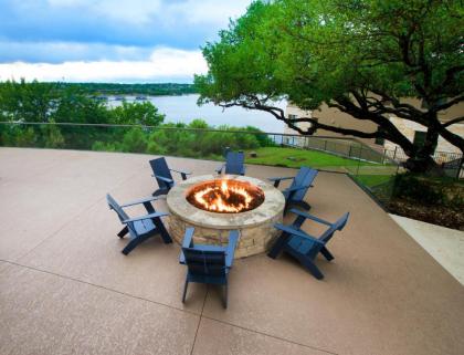 Lakeway Resort and Spa - image 2