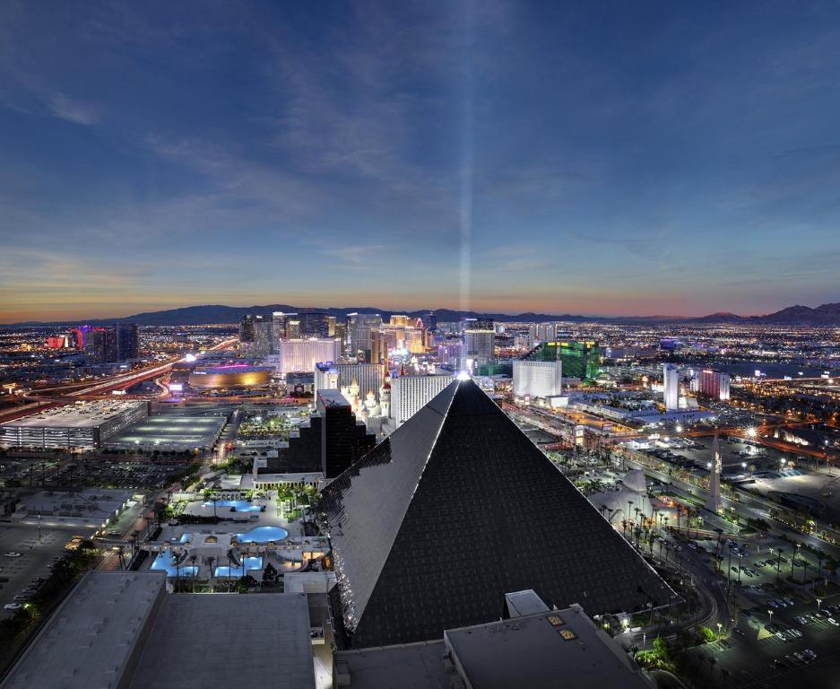 Luxor - main image