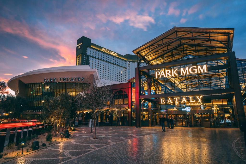 Park MGM Las Vegas - main image