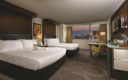 The Mirage - image 4