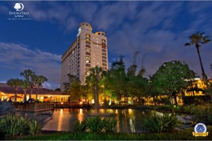 DoubleTree by Hilton Hotel Orlando at SeaWorld - image 10