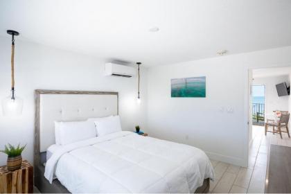 Grassy Flats Resort & Beach Club - image 12