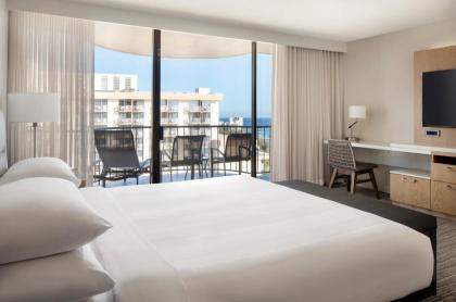 Waikiki Beach Marriott Resort & Spa - image 18