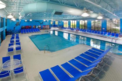 DoubleTree Resort by Hilton Lancaster - image 11