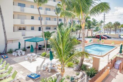 Windjammer Resort and Beach Club - image 12