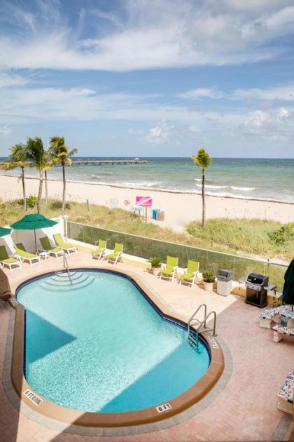 Windjammer Resort and Beach Club - image 3