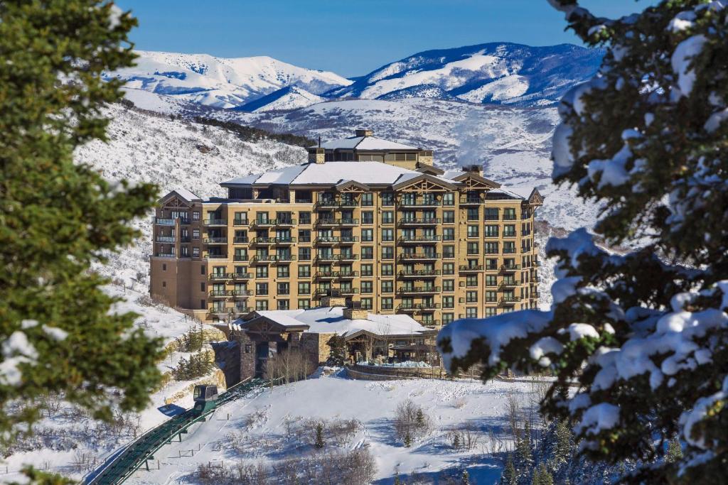 St. Regis Deer Valley - image 6