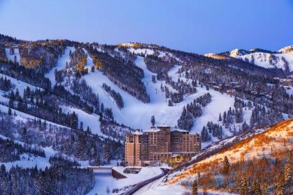St. Regis Deer Valley - image 9