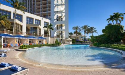 Naples Grande Beach Resort - image 16