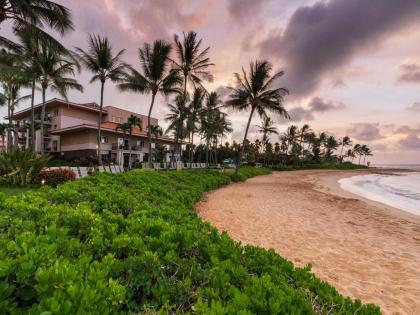Marriott's Waiohai Beach Club - image 8