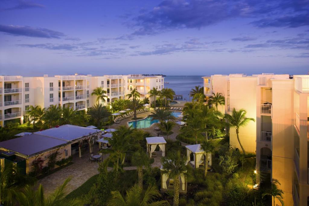 Key West Marriott Beachside Hotel - image 2
