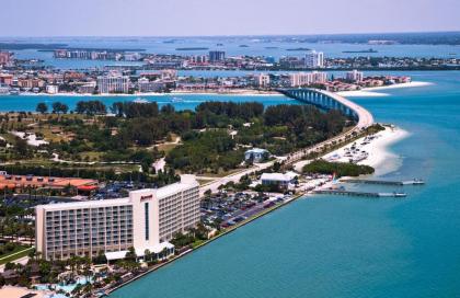 Clearwater Beach Marriott Suites on Sand Key - image 1