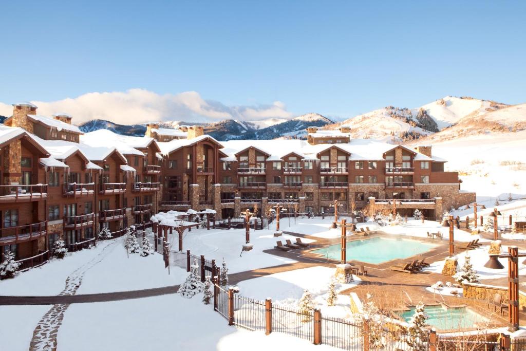 Waldorf Astoria Park City - image 3