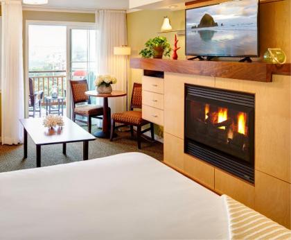Surfsand Resort - image 16