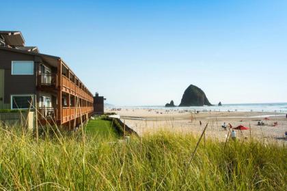Surfsand Resort - image 2